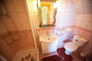 Фермерские дома VILLA HOCHOŁÓWKA Dobra Двухместный номер с 1 кроватью и балконом-6